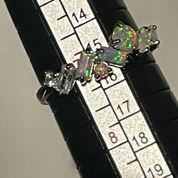 BP opal ring - Picture 2 of 2